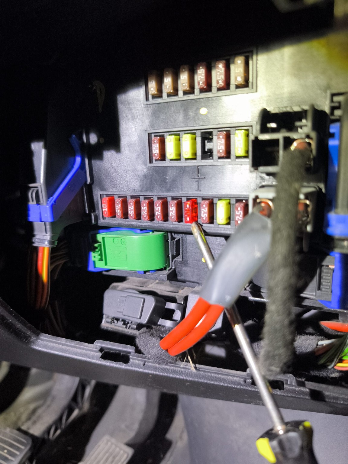 Electrical distribution equipment